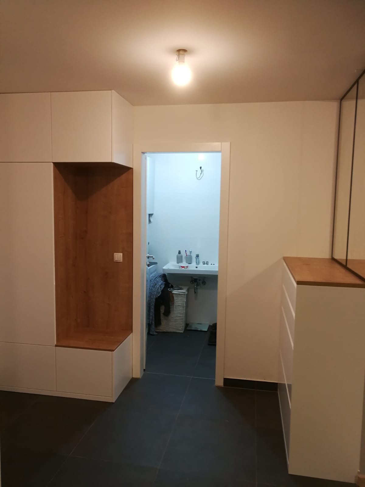 Predsoblje 10